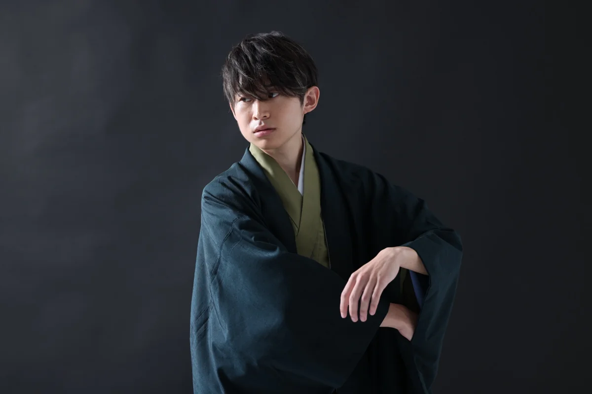 Seiya Matsushita performing